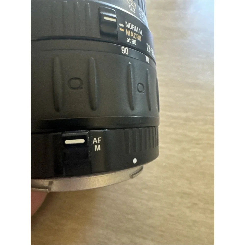 Quantaray Canon AF 28-90mm 1:3.5-5.6 Macro Aspherical MultiCoat Lens W/UV FILTER